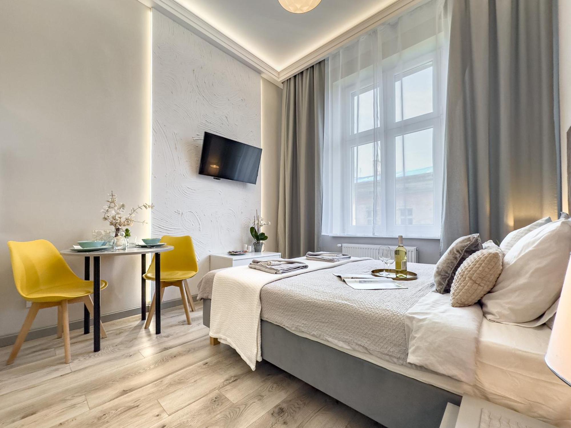 Apartament Queen W Sercu Krakowskiego Kazimierzaアパートメント エクステリア 写真